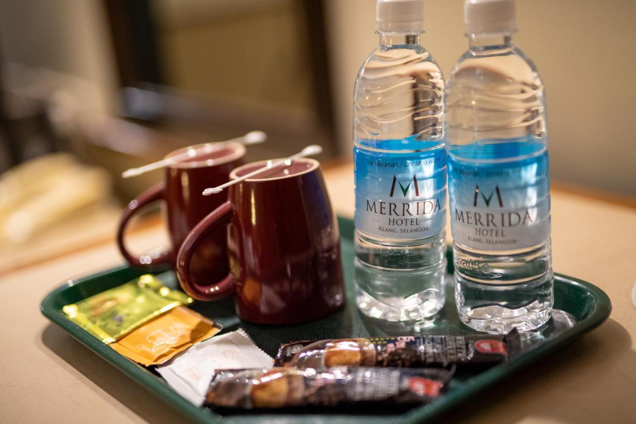 Merrida Hotel Кланг Екстериор снимка