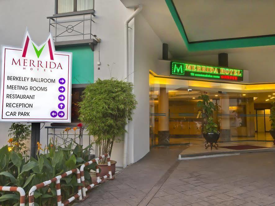 Merrida Hotel Кланг Екстериор снимка